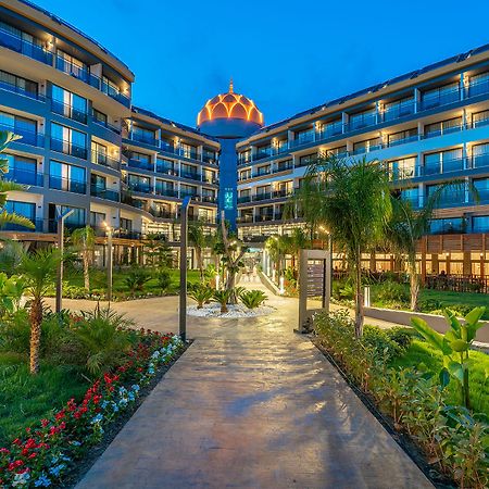 Arnor De Luxe Hotel & Spa Side Exterior photo